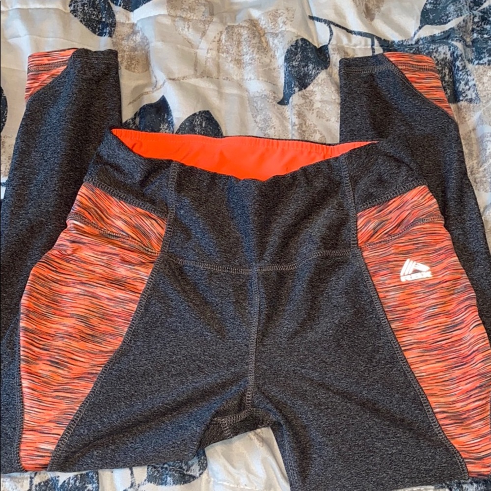 Leggings!